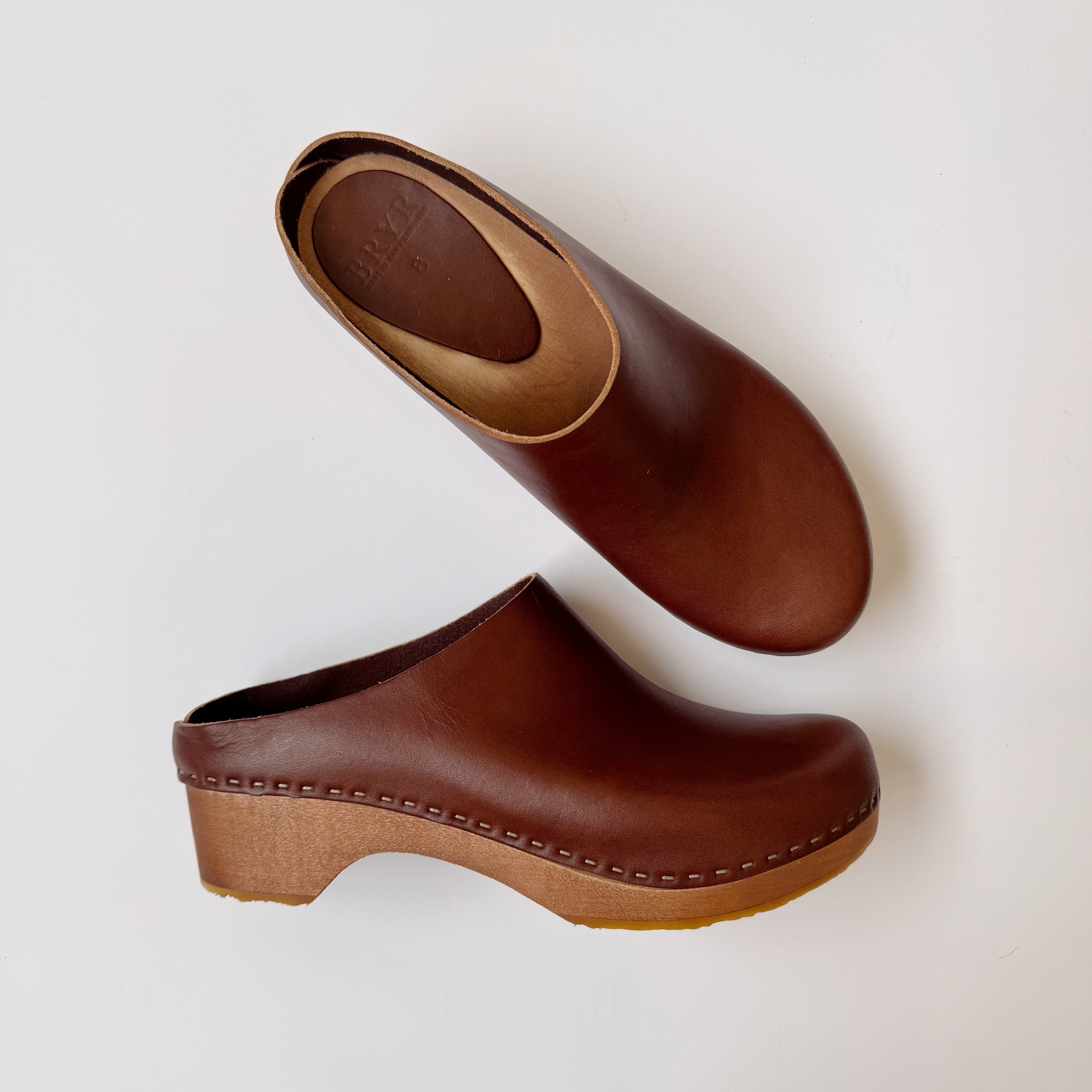 Lila Worker in Espresso