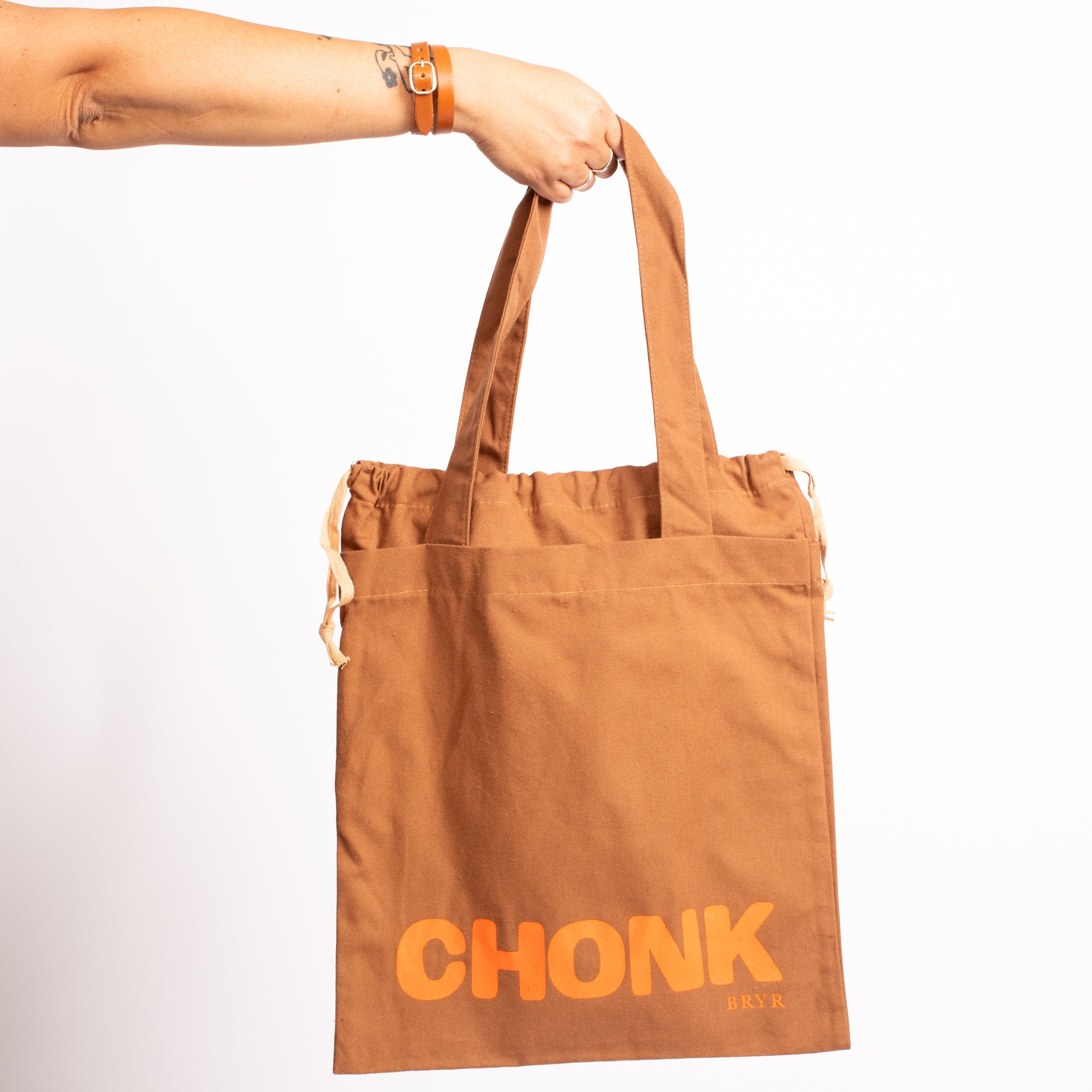 CHONK! Tote in Caramel